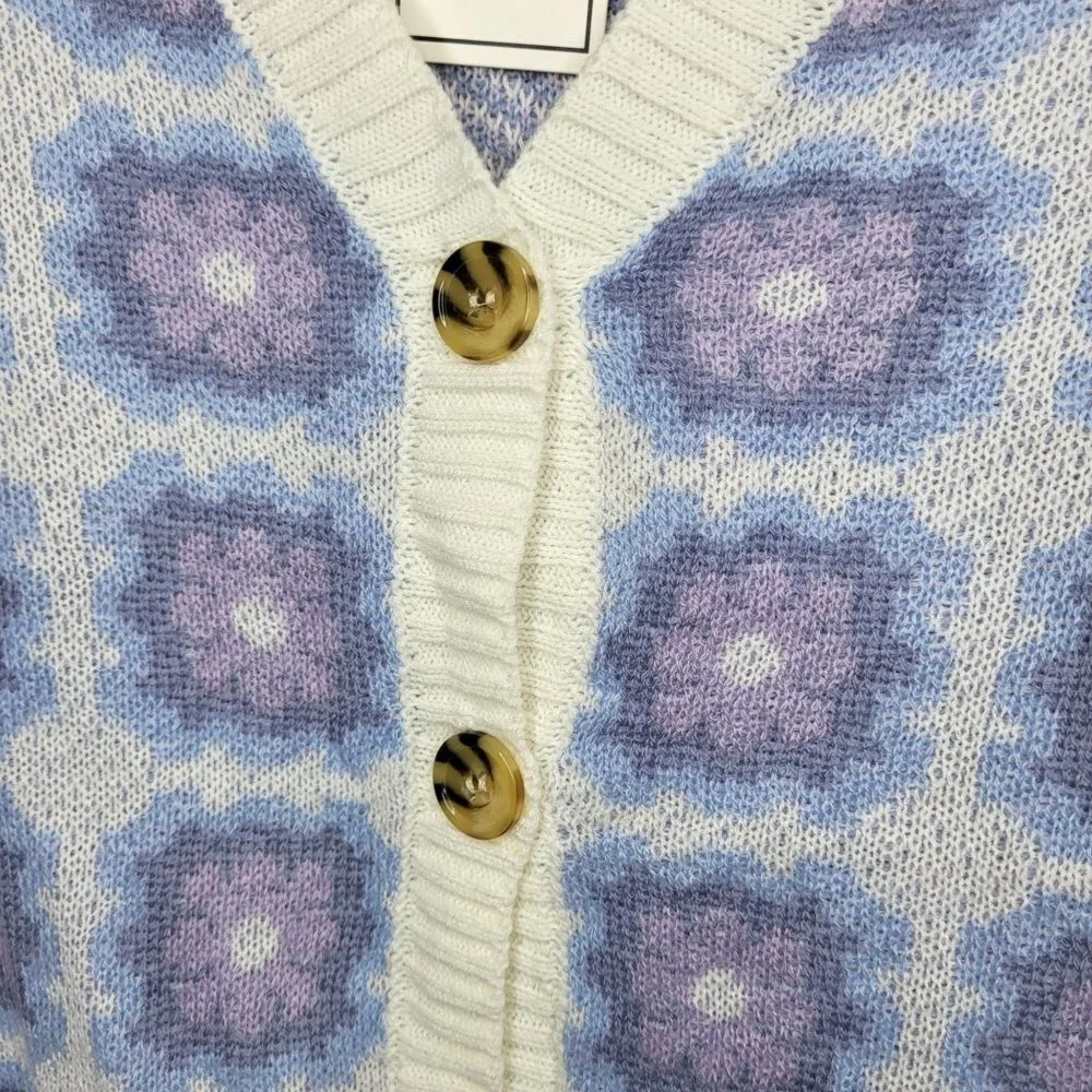 New‎ Womens No Comment Button Sweater Size Large Blue White Long Sleeve Cardigan